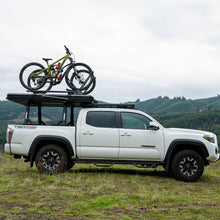 Laden Sie das Bild in den Galerie-Viewer, 8007512