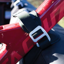 Laden Sie das Bild in den Galerie-Viewer, 9812128